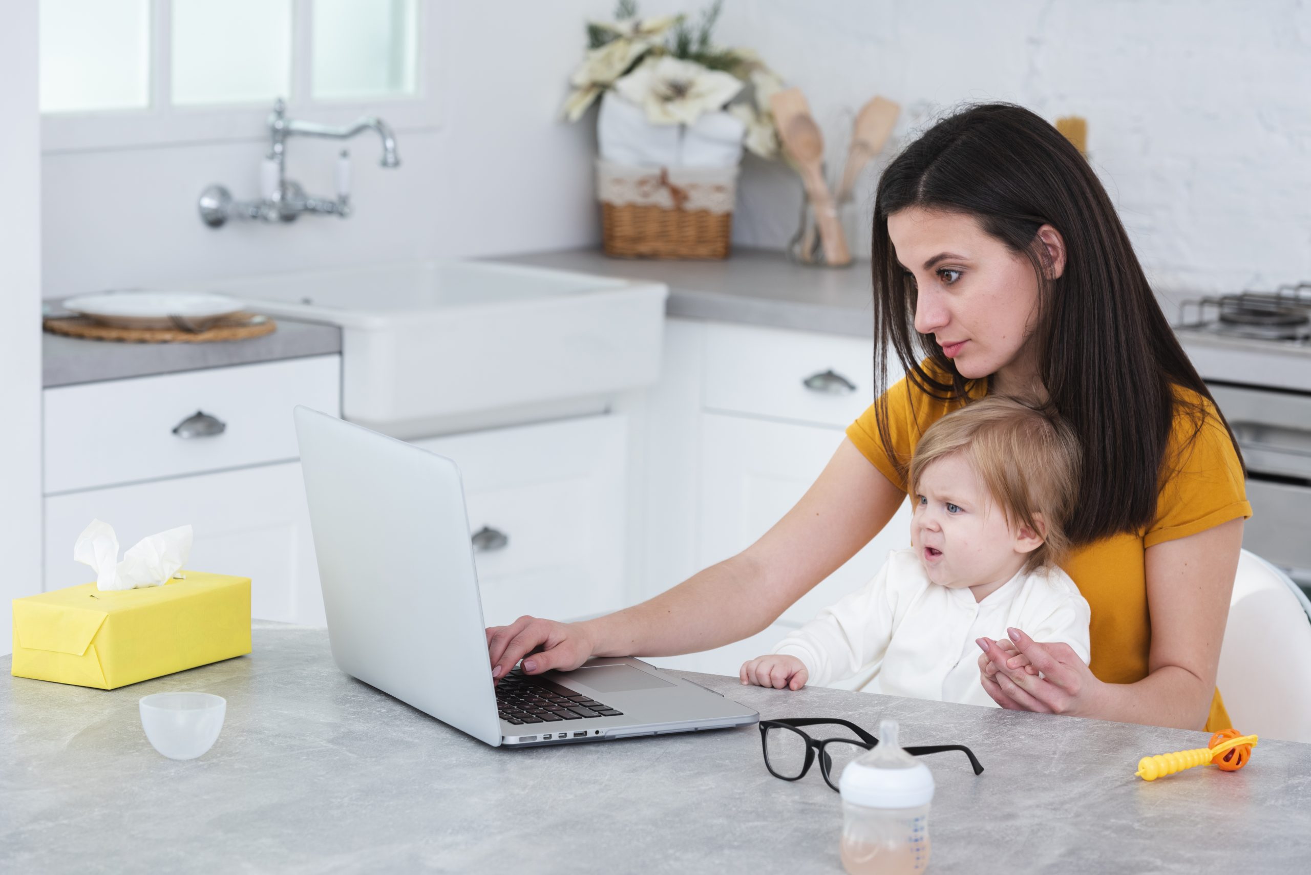 5 Time Management Tips for New Mothers