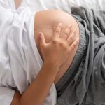 9 महीने में डिलीवरी लक्षण: प्रसव के करीब आने के संकेत और तैयारी